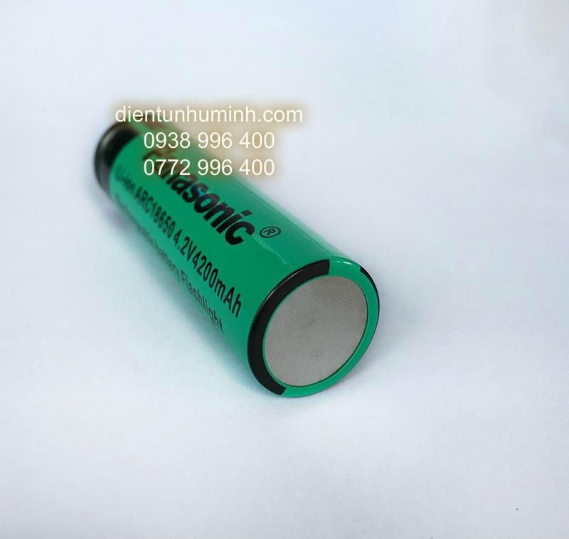 [HCM]Pin sạc 3.7V  4.2V ARC18650 4200mAh ( Đầu bằng ) Cao Cấp