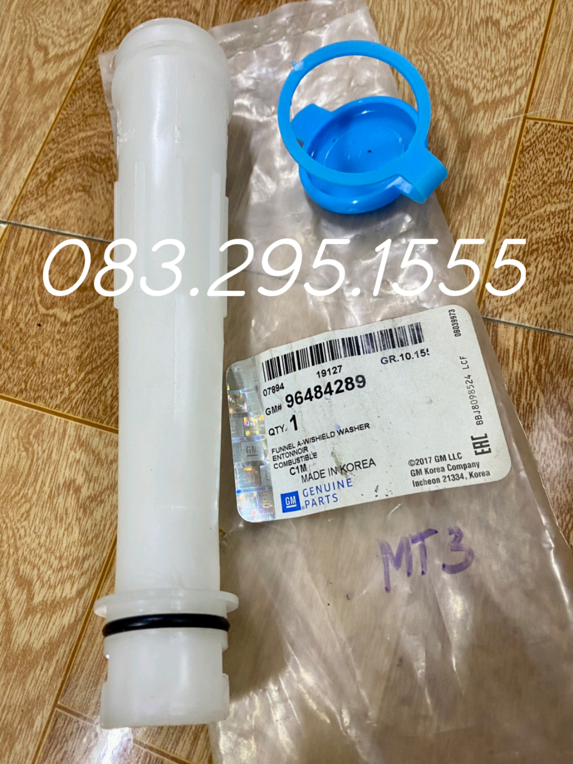 cổ bình nước rửa kính Matiz 3 , spark m200 ( xịn , Lh 0832951555)