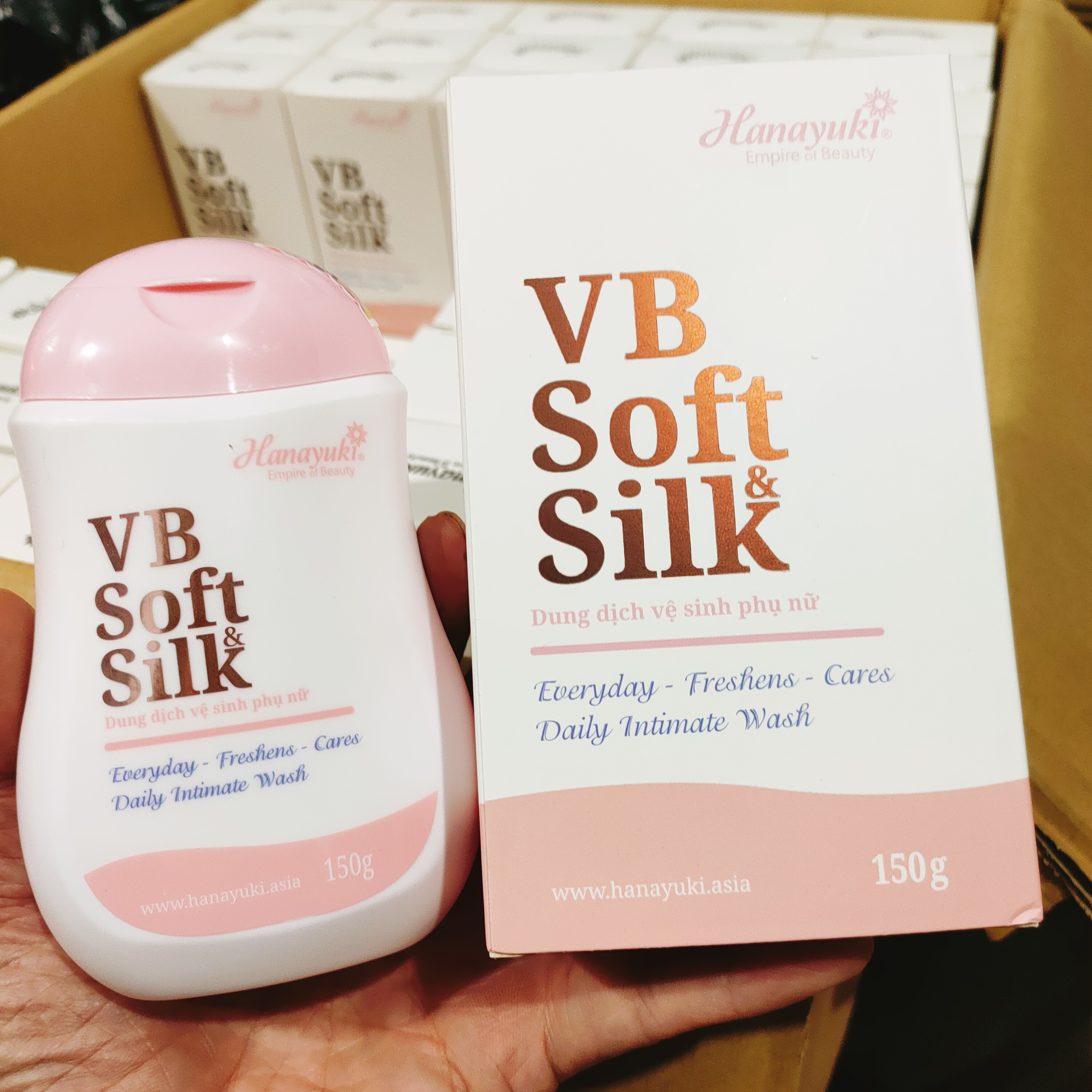 Dung Dịch Vệ Sinh Hanayuki Hồng -Chính Hãng- Hanayuki VB Soft Silk