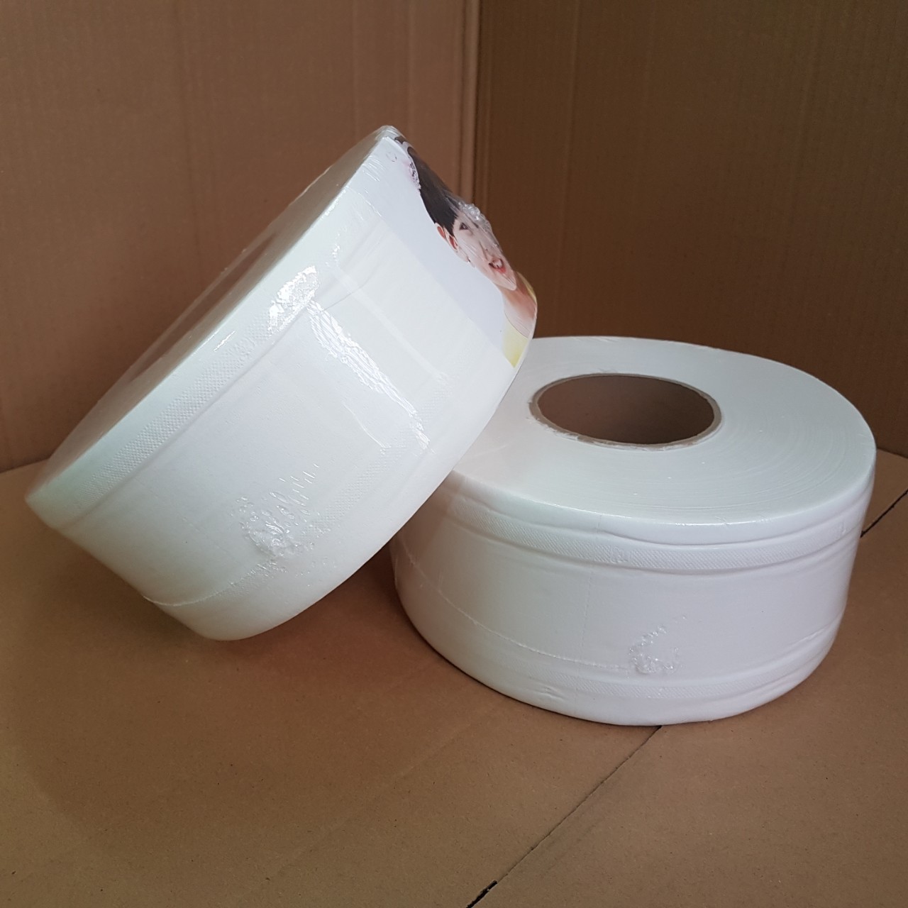 Combo 4 cuộn giấy vệ sinh lớn 700g PONYO - LỤA