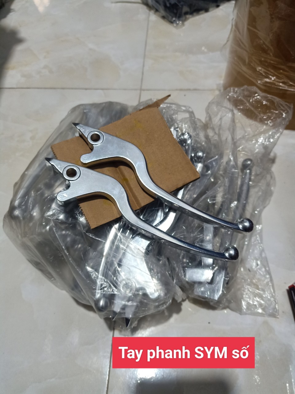 Tay thắng ( tay phanh) xe máy SYM xe số Thùy Linh Tools