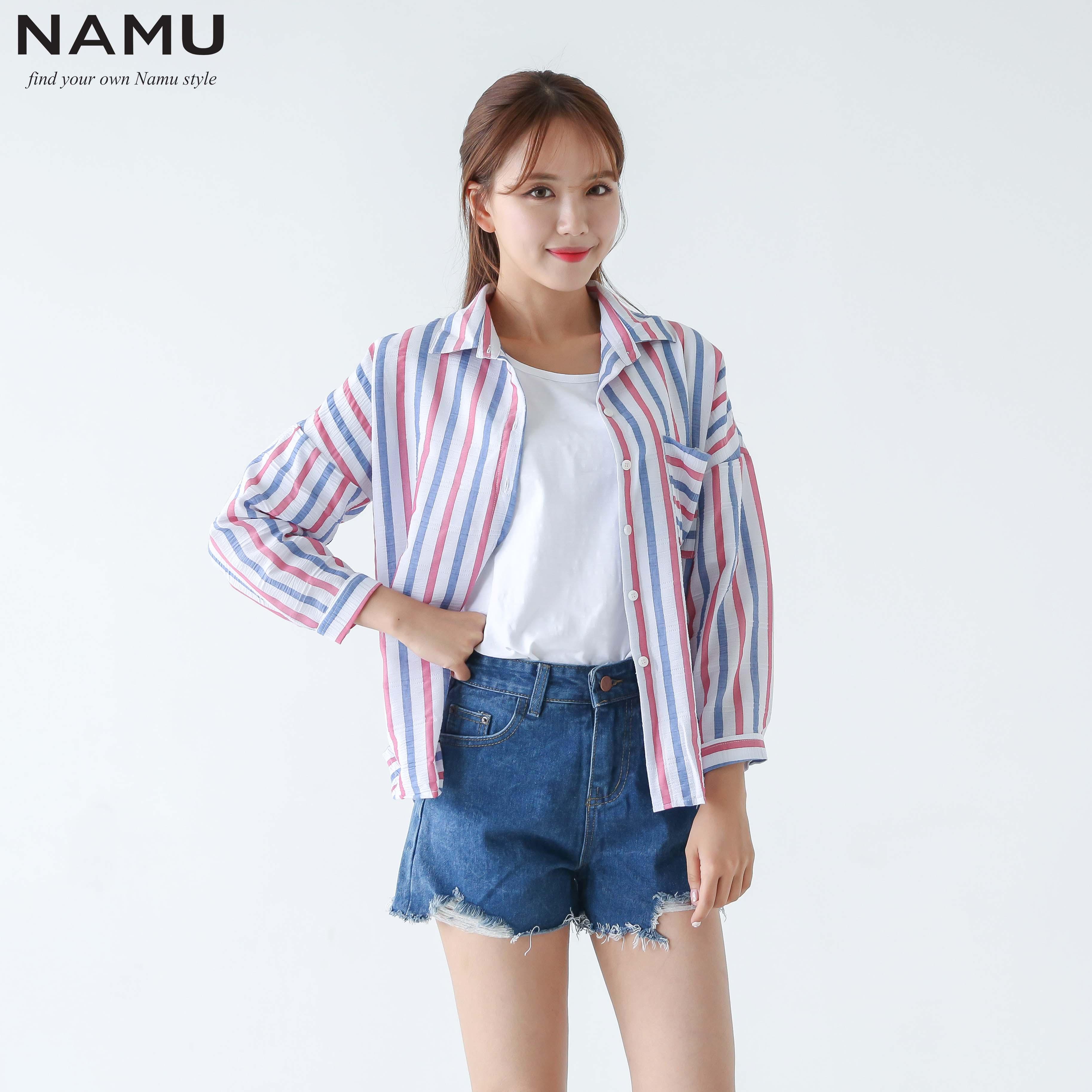 Áo sơ mi sọc dọc oversize hiệu NAMU 908021079