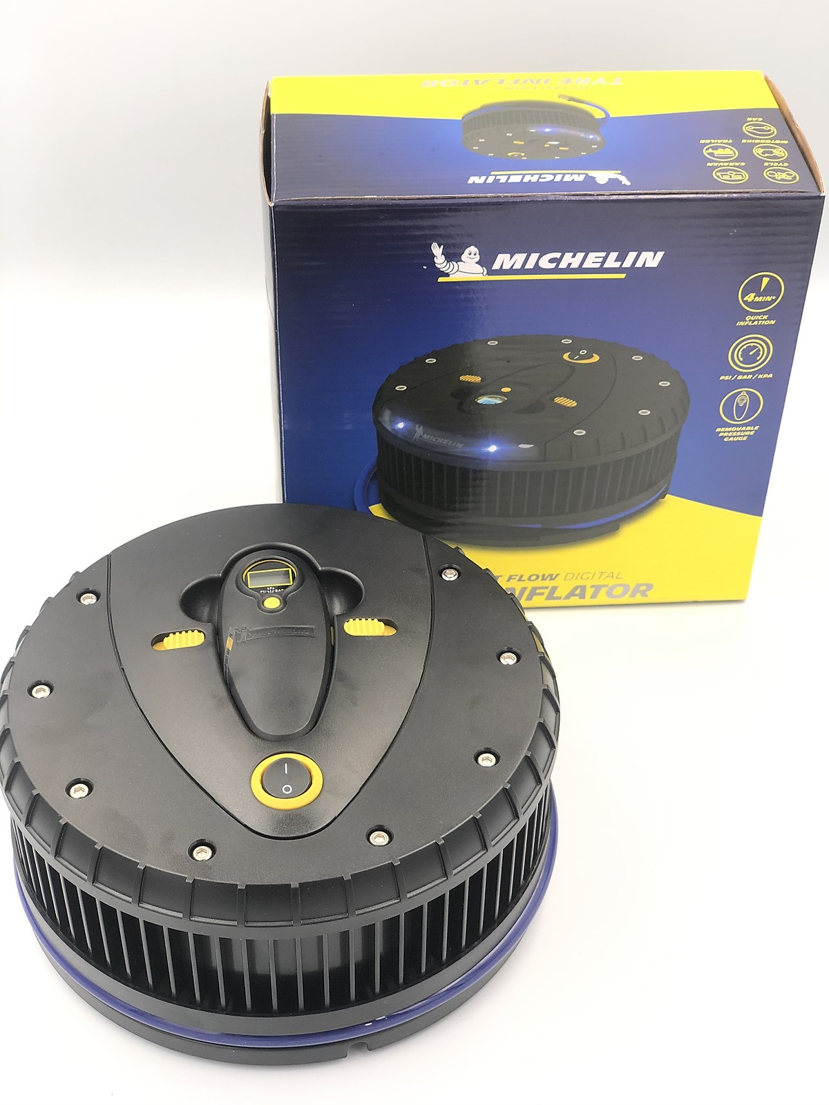 Máy bơm lốp ô tô khẩn cấp Michelin 12260