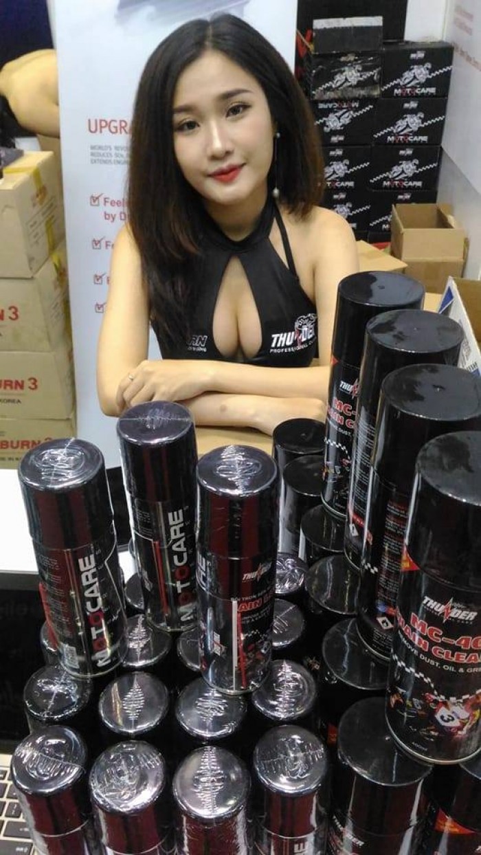 Chai xịt dưỡng sên Thunder Chain Lube 400ml