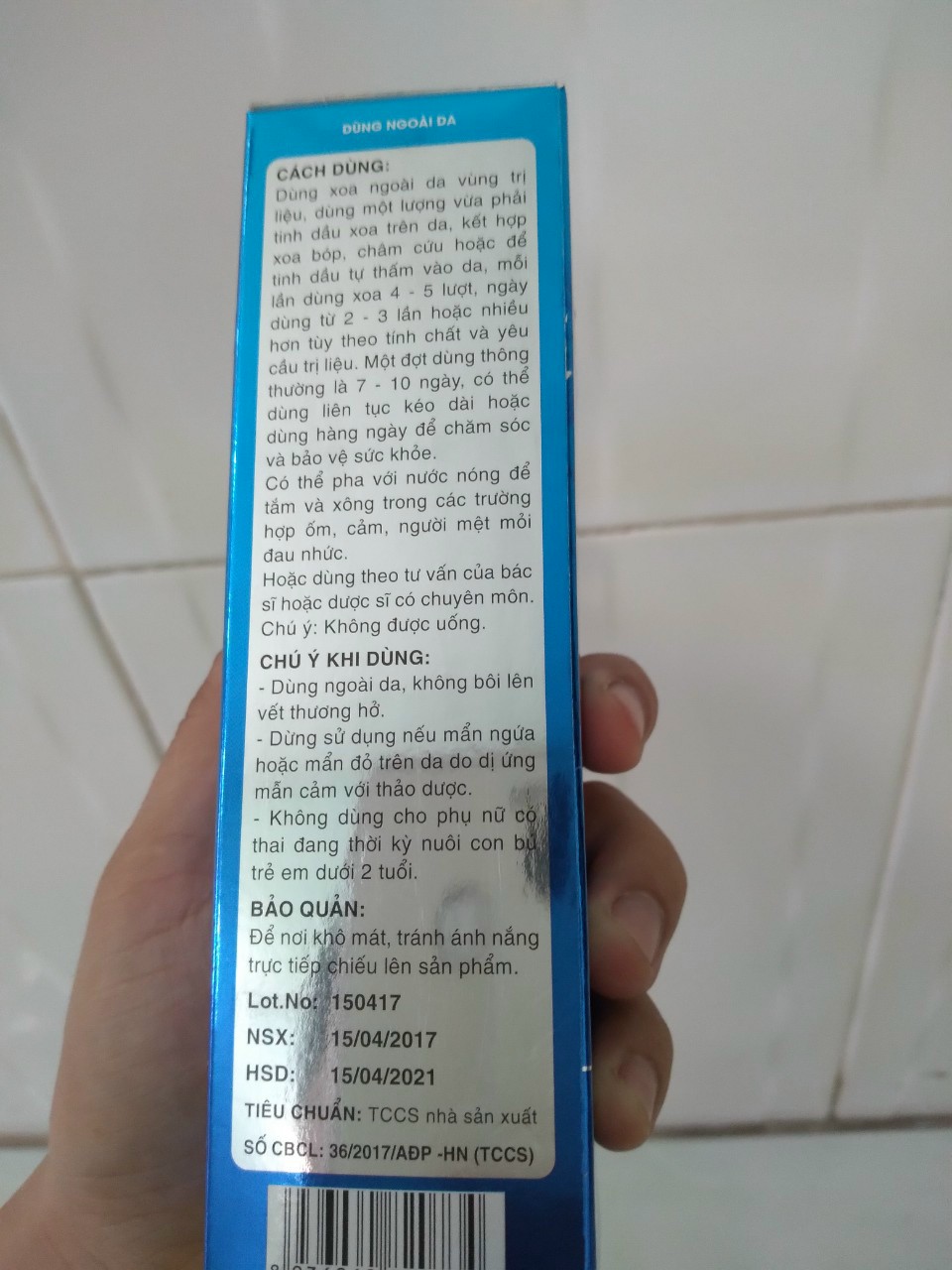 [HCM]DẦU XOA BÓP THẢO DƯỢC HẢI PHONG -100ml