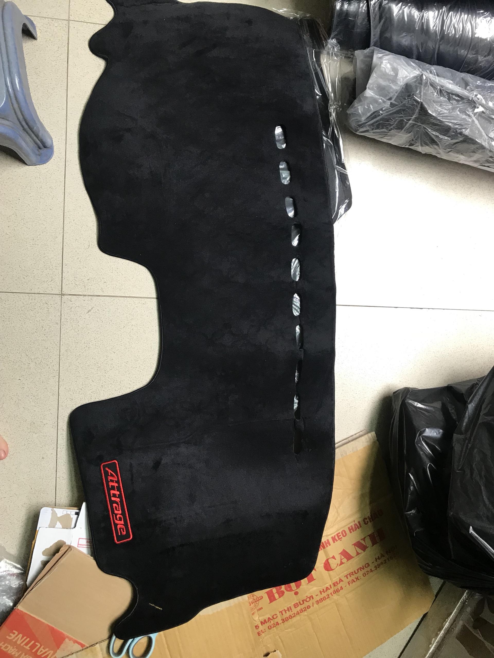 Thảm taplo nhung mitsubishi attrage