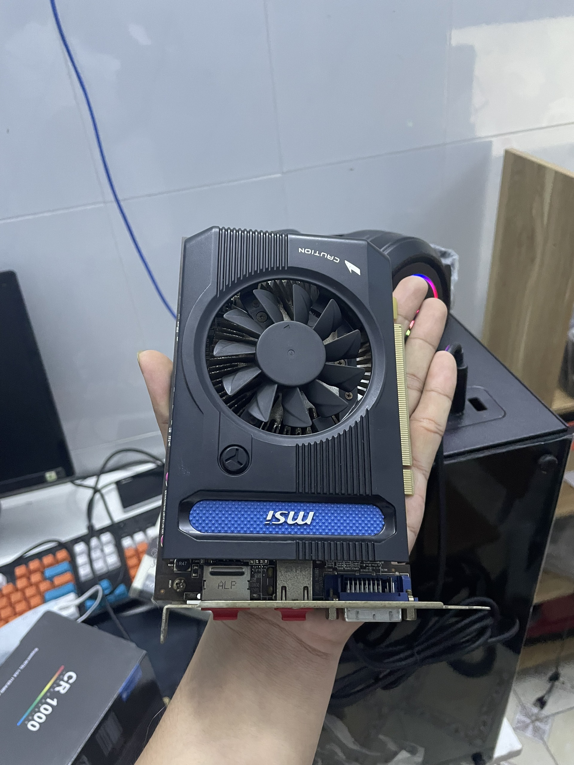 Card màn hình VGA MSI HD7730 1G DDR5