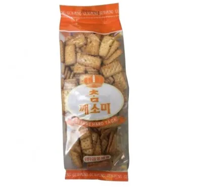 Bánh quy lúa mạch que New Cracker Geum Pung 270g - Cam