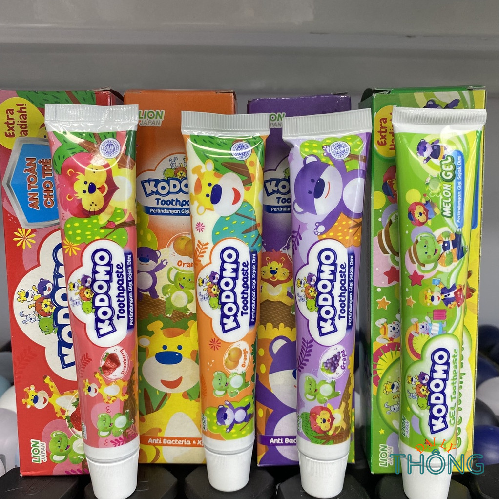 Kem Đánh Răng Trẻ Em Kodomo Toothpaste 45g (Nhiều Mùi)