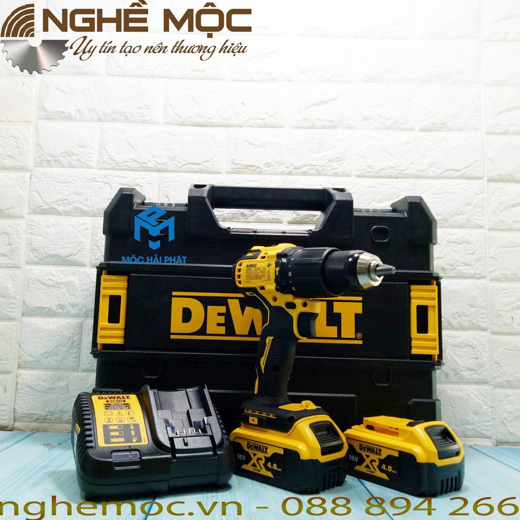DCD709 Dewalt - Máy khoan pin 18V