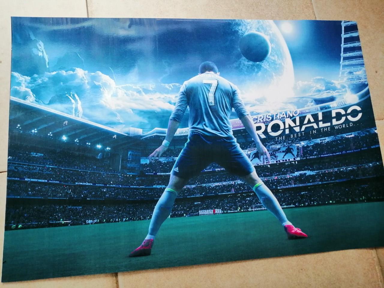 Decal dán tường Cr7 Ronaldo