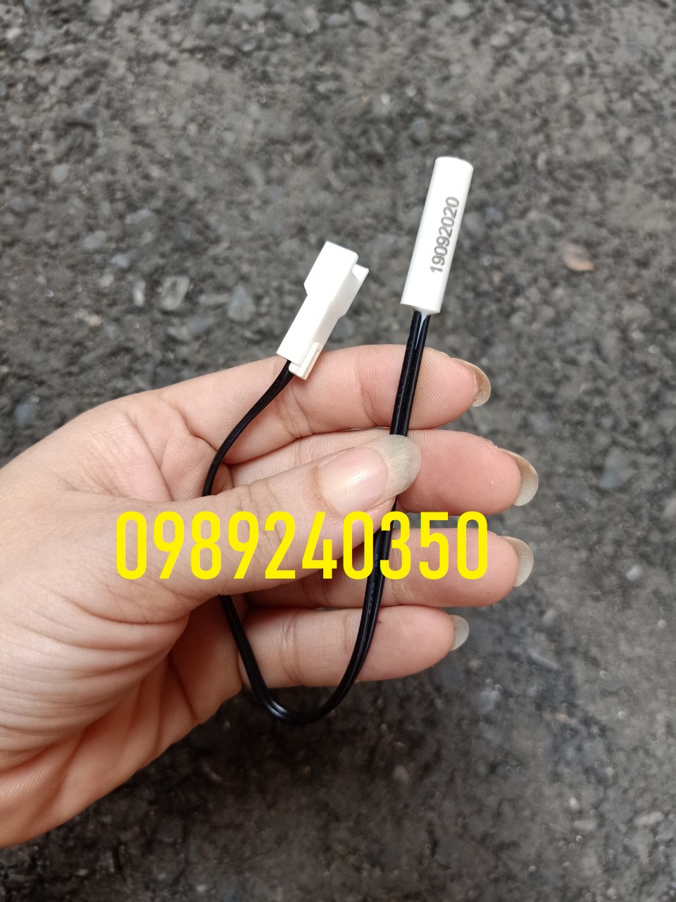 Sensor cảm biến nhiệt độ tủ lạnh Electrolux chính hãng