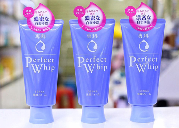 Sữa Rửa Mặt Tạo Bọt Senka Perfect Whip 120g