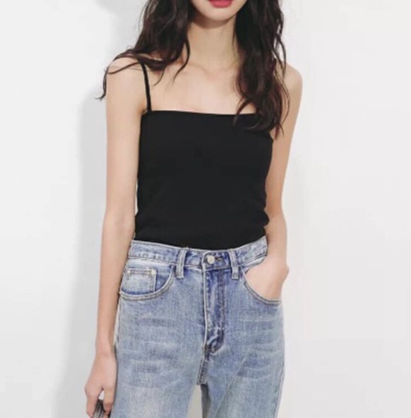 Áo thun trơn 2 dây trắng và đen C026