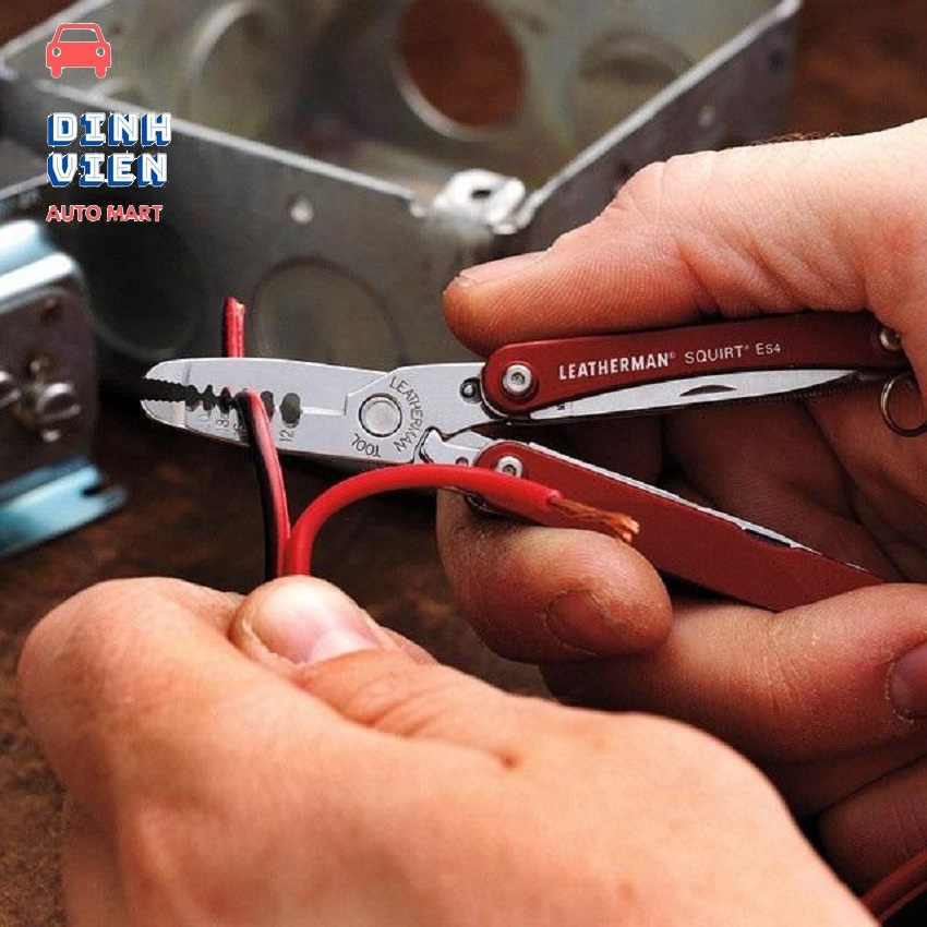 [ NHẬP KHẨU] Kìm Đa Năng Leatherman Squirt ES4 9Tools