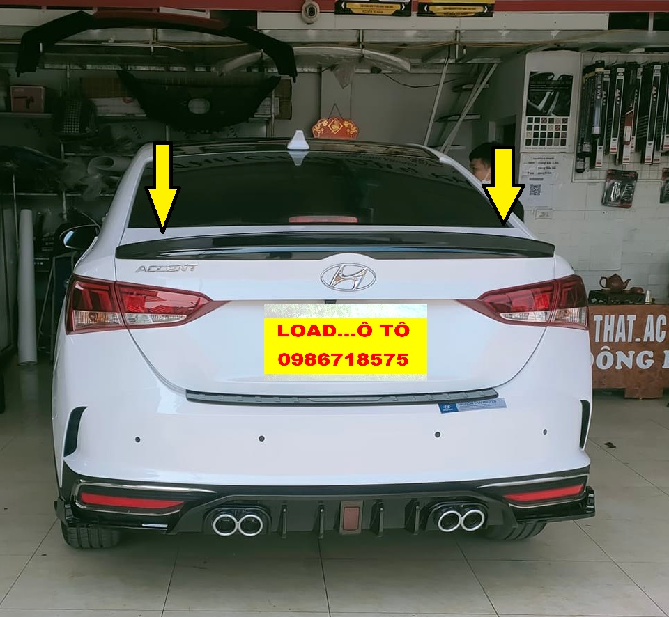 Đuôi gió liền cốp huyndai accent 2023-2018 hàng mộc chưa sơn