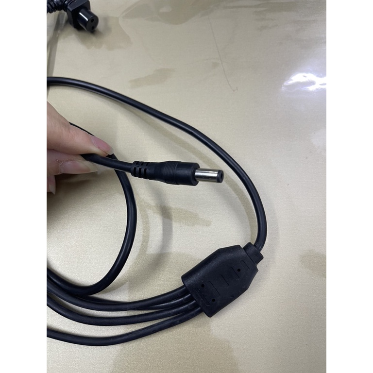 Dây cắm trục của máy uốn tóc kỹ thuật số