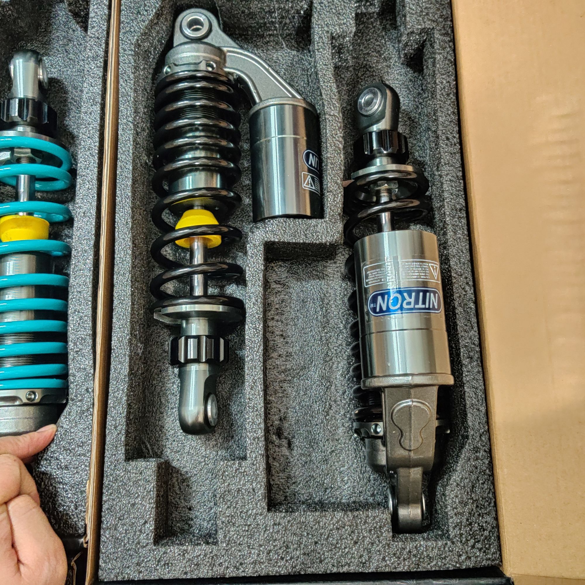 [HCM]phuộc nitron gắn sirius taurus jupiter...