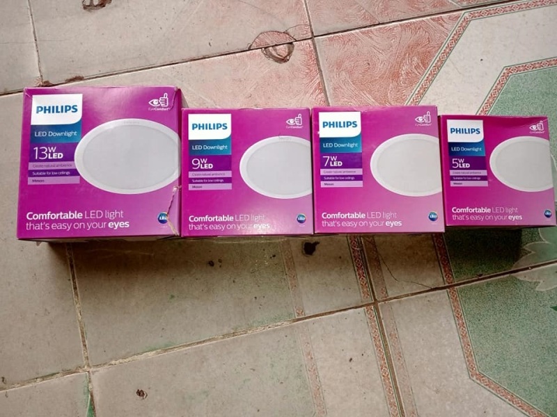 downlght LED âm trần 59447, 59445, 59448, 59449, 59464 Philips màu trắng, vàng, trung tính