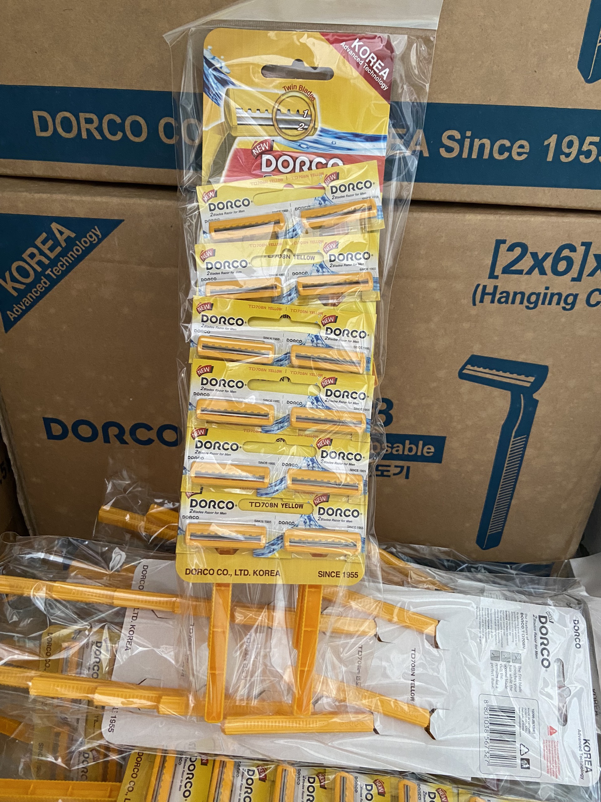 [HÀNG CHÍNH HÃNG] Dao cạo râu 2 lưỡi Dorco TD708YL-2B (Vỹ 12 cây)