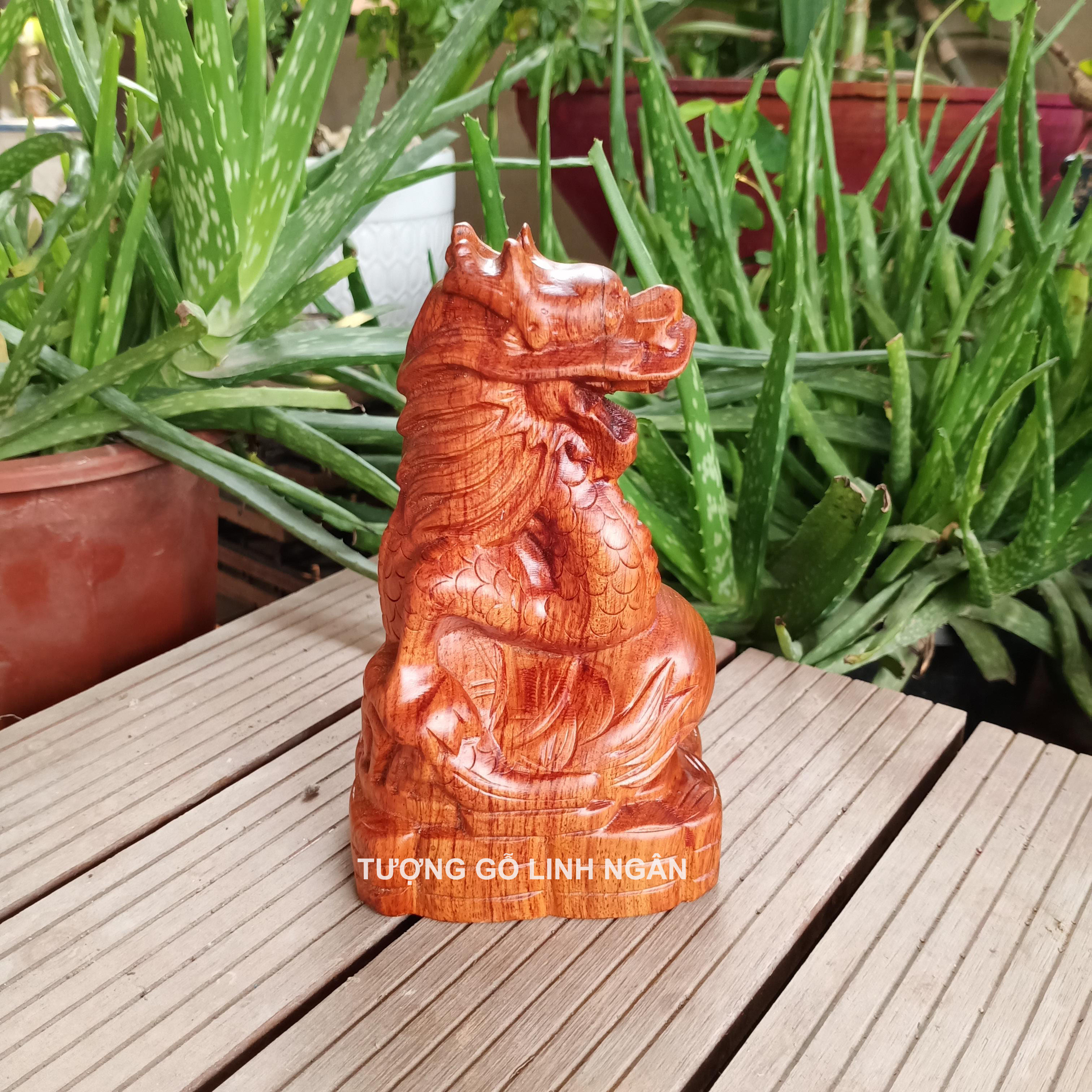 Tượng Rồng gỗ hương (cao 15, ngang 8, sâu 6 cm)
