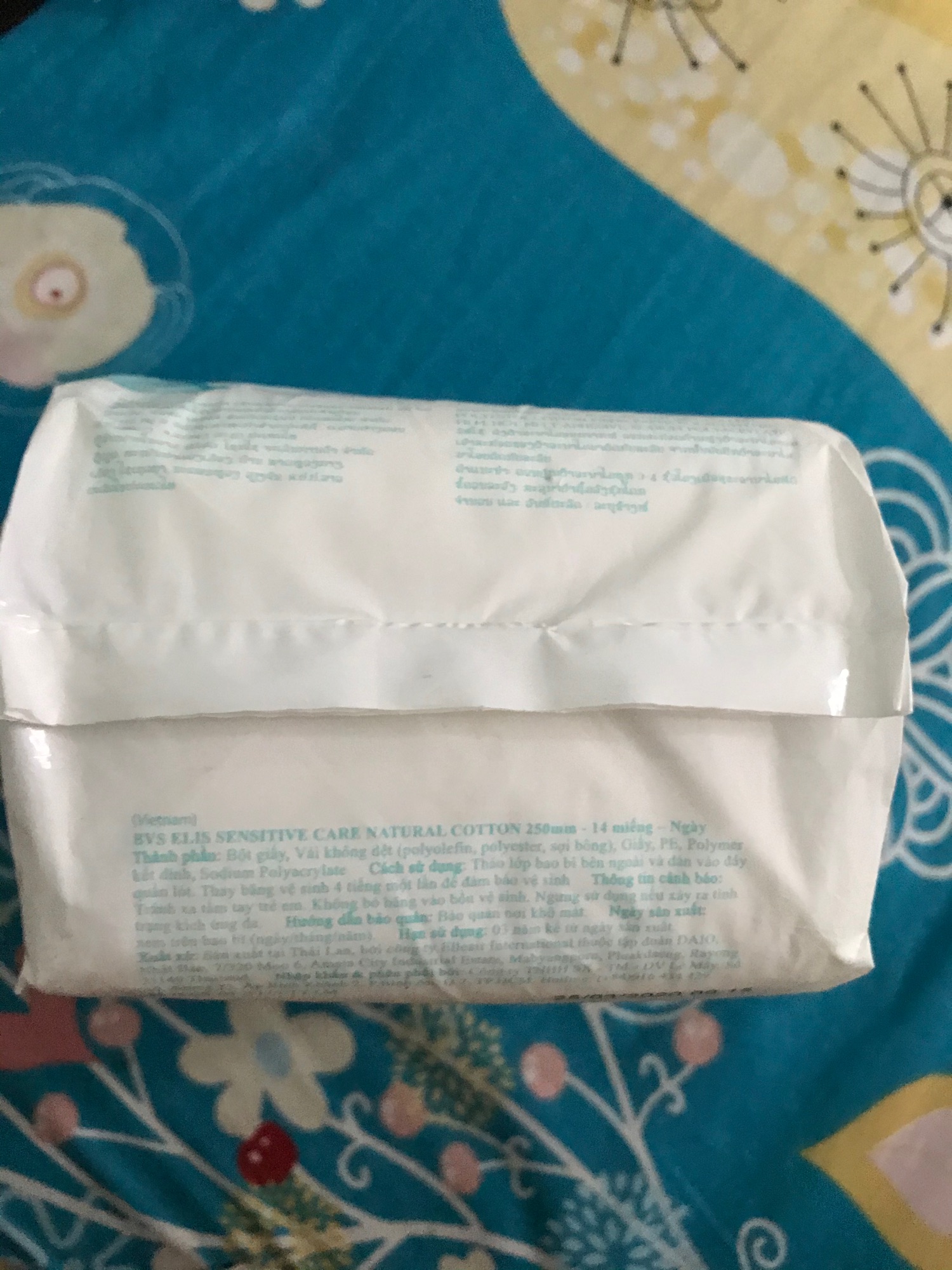 Băng vệ sinh Elis Sensitive Care Thái Lan 14 miếng 25cm