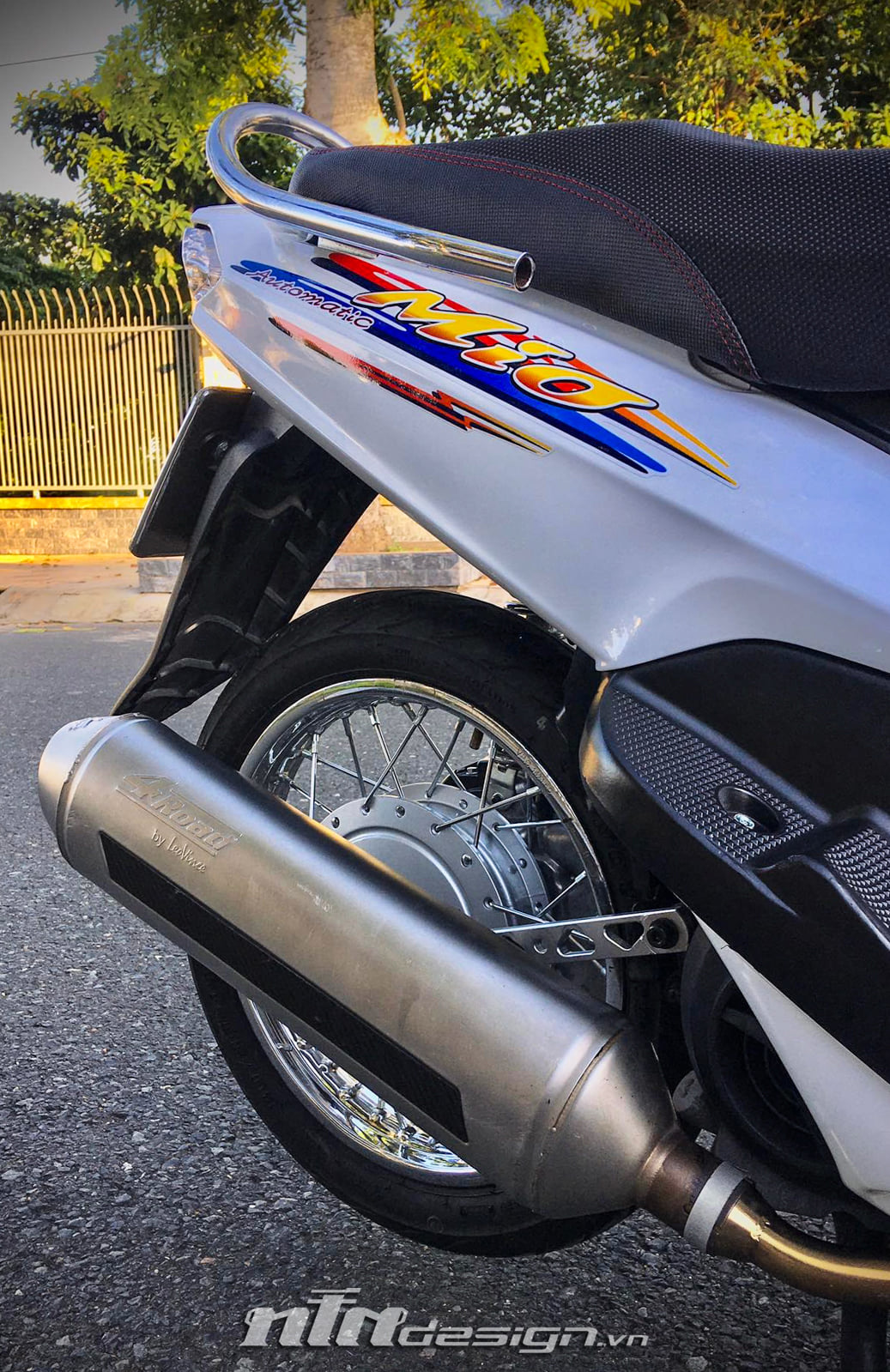 Tem Rời Dán Xe Mio Nhỏ Mẫu Trắng Xanh Cực Đẹp, Hàng 3 Lớp Chất Lượng Cao