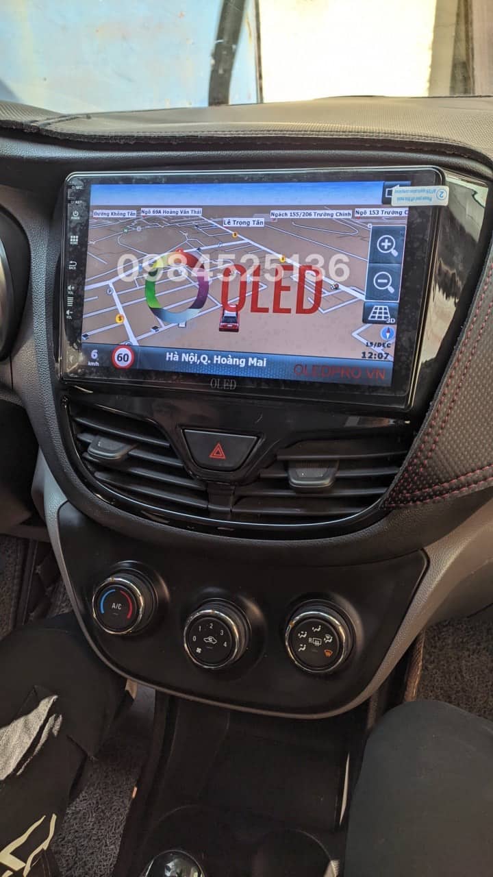 [INSTALLATION SUPPORT ] Android OLED Screen C2 NEW WIFI Version. Android car screen view Vietmap, GPS directions, with ENGLISH, speed warning car screen. Cheap car screen.