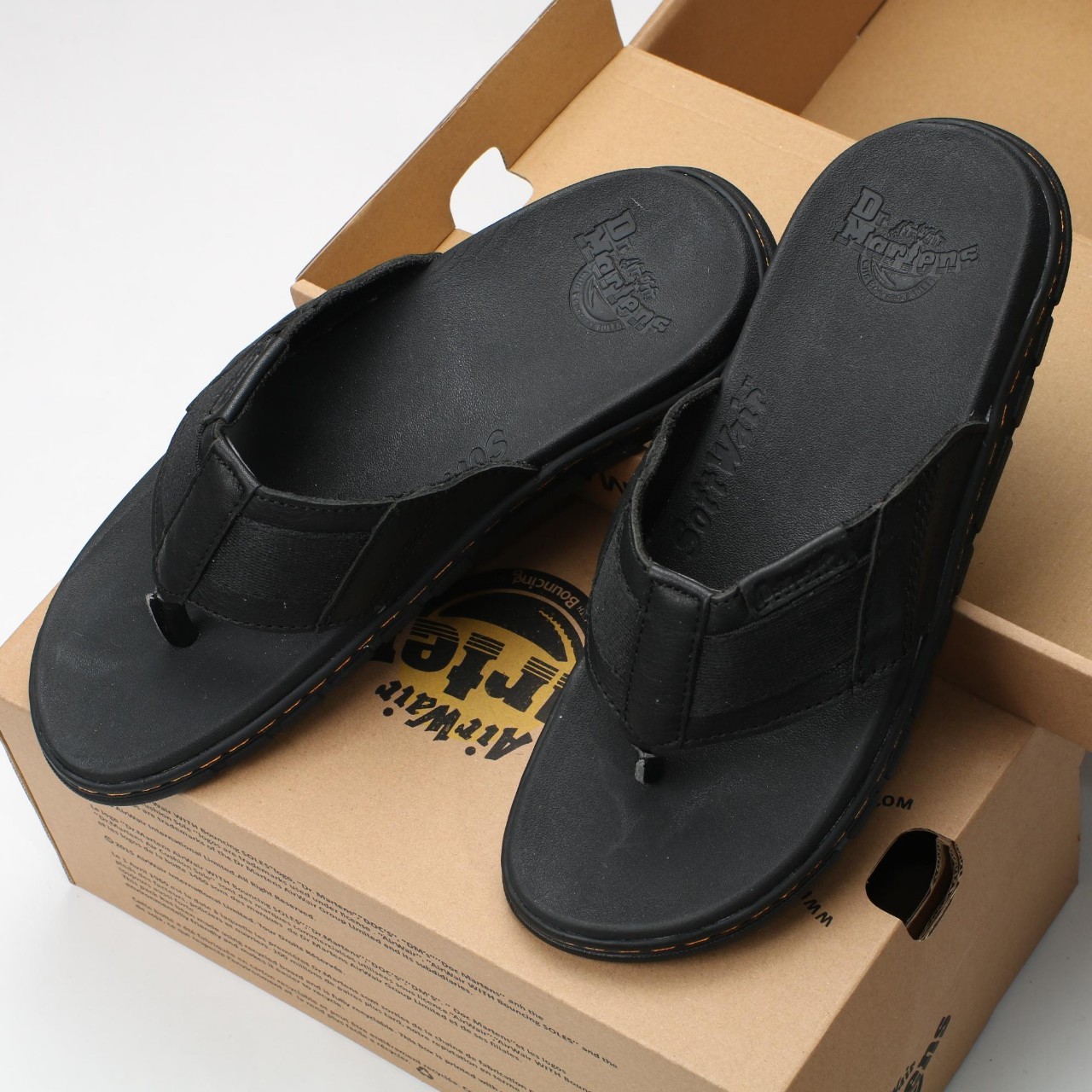 DÉP KẸP DR.MARTEN