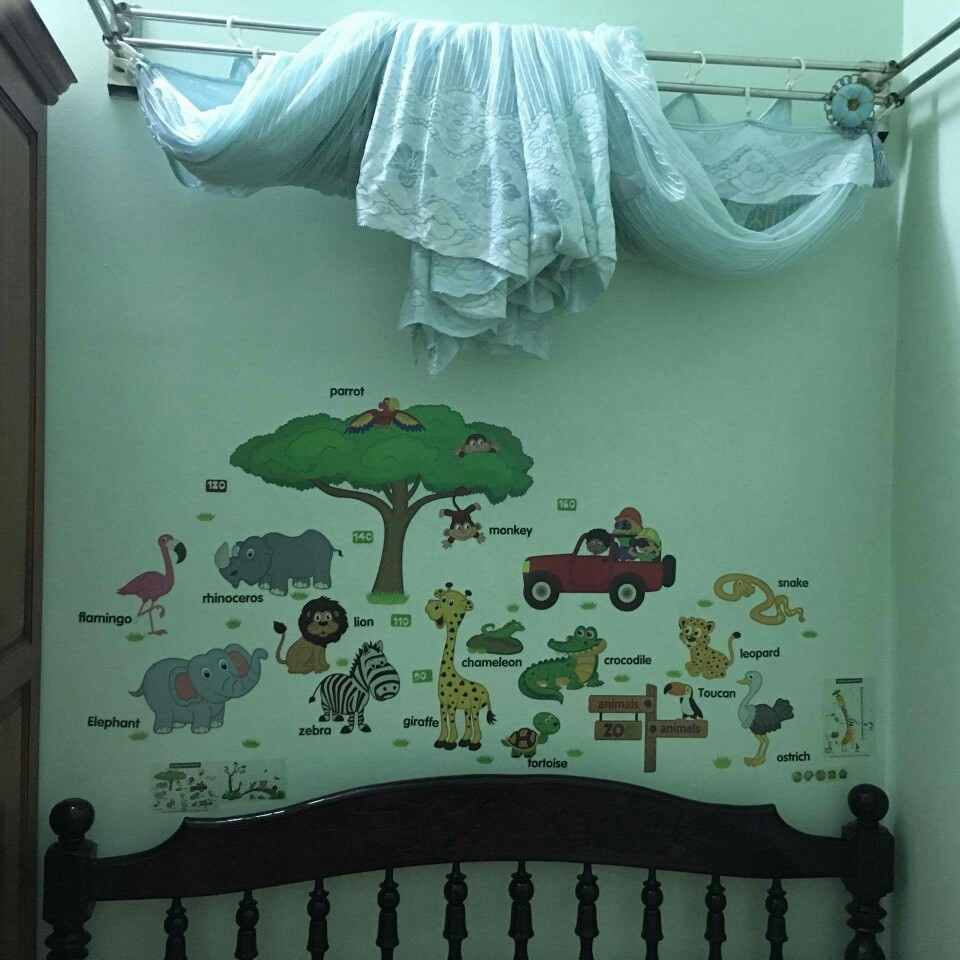 Decal dán tường thú tiếng anh 01