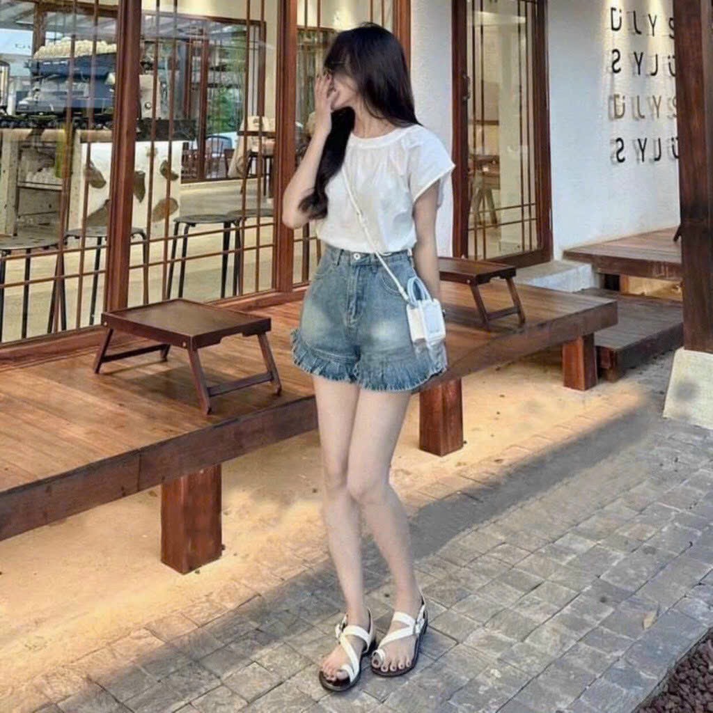 Quần Short Nữ Jean Lưng Cao Lai Phối Bèo