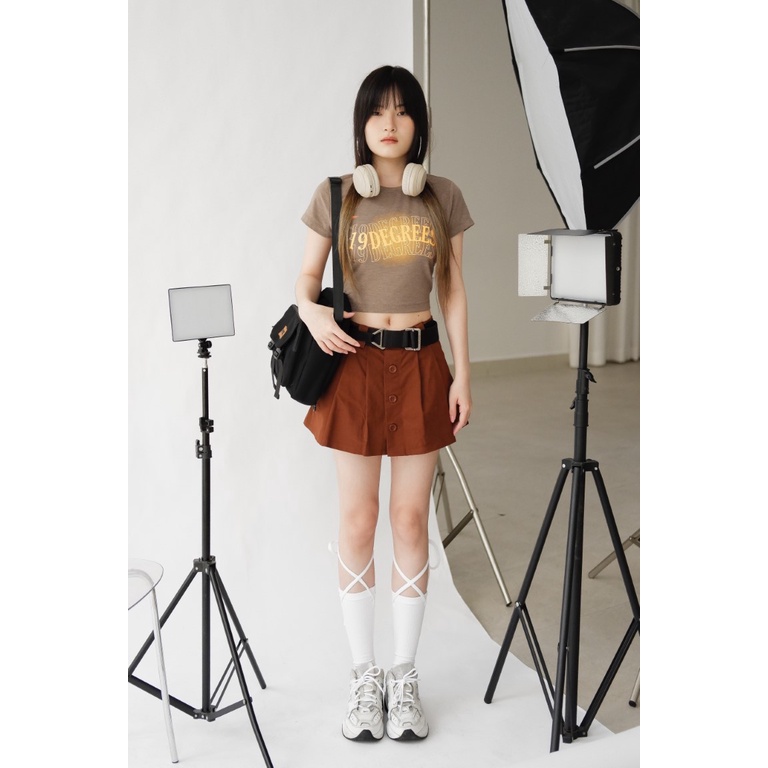 Jenny Skirt (Chân Váy Ngắn Phối Nút) // 19DEGREES