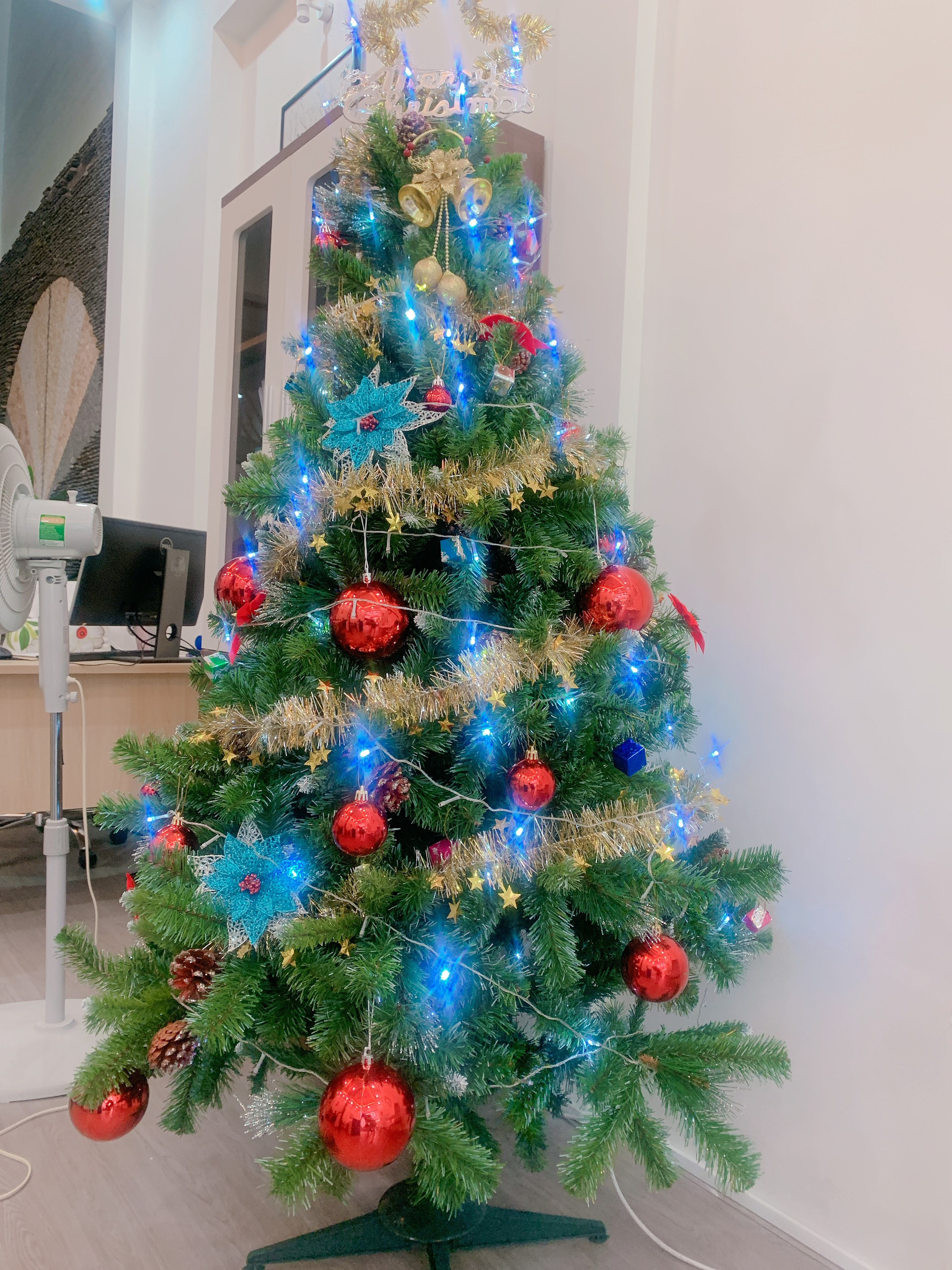 Christmas Tree (Height 150cm)