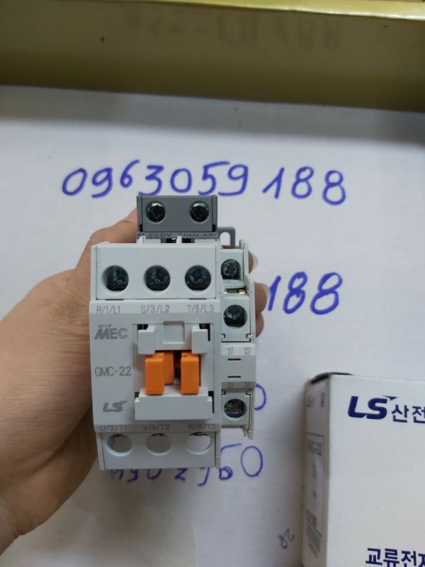 Khởi động từ -Công tắc Tơ - GMC 22