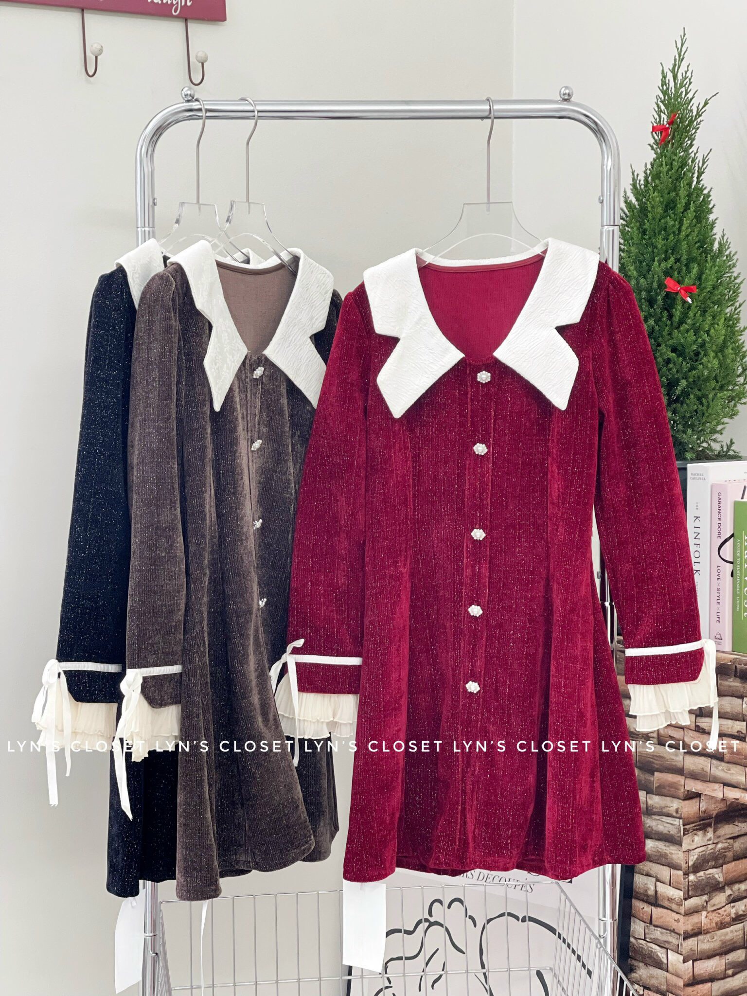Đầm ticke nhung phối cổ trắng freesize - Lyn's Closet