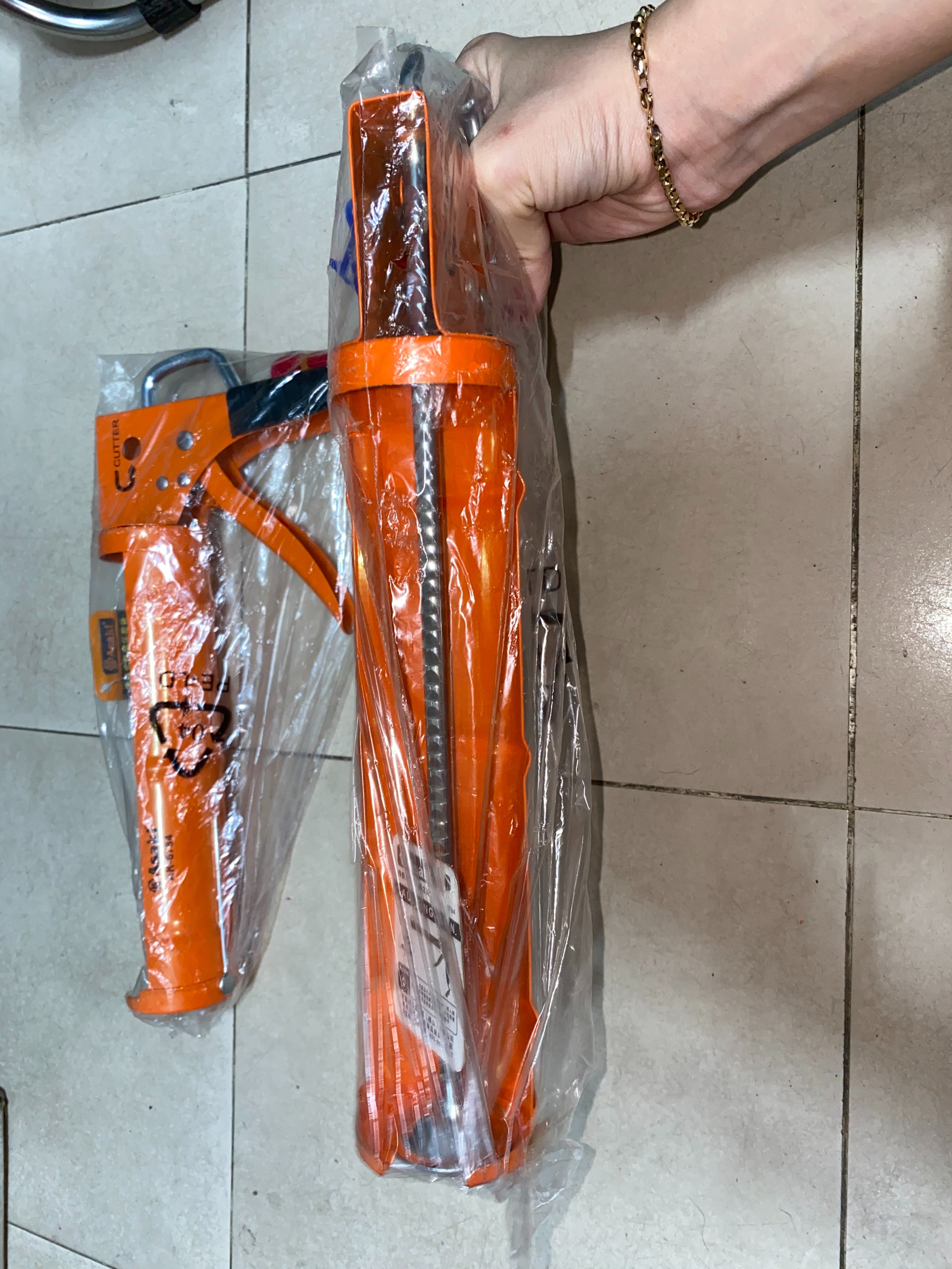Súng bắn keo silicone Asaki AK-6784