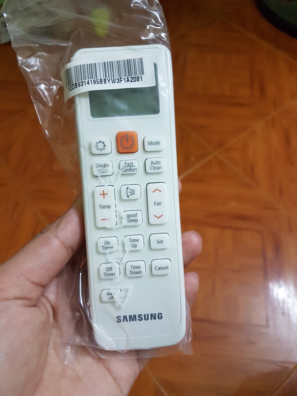 Điều khiển điều hòa Samsung nút đỏ