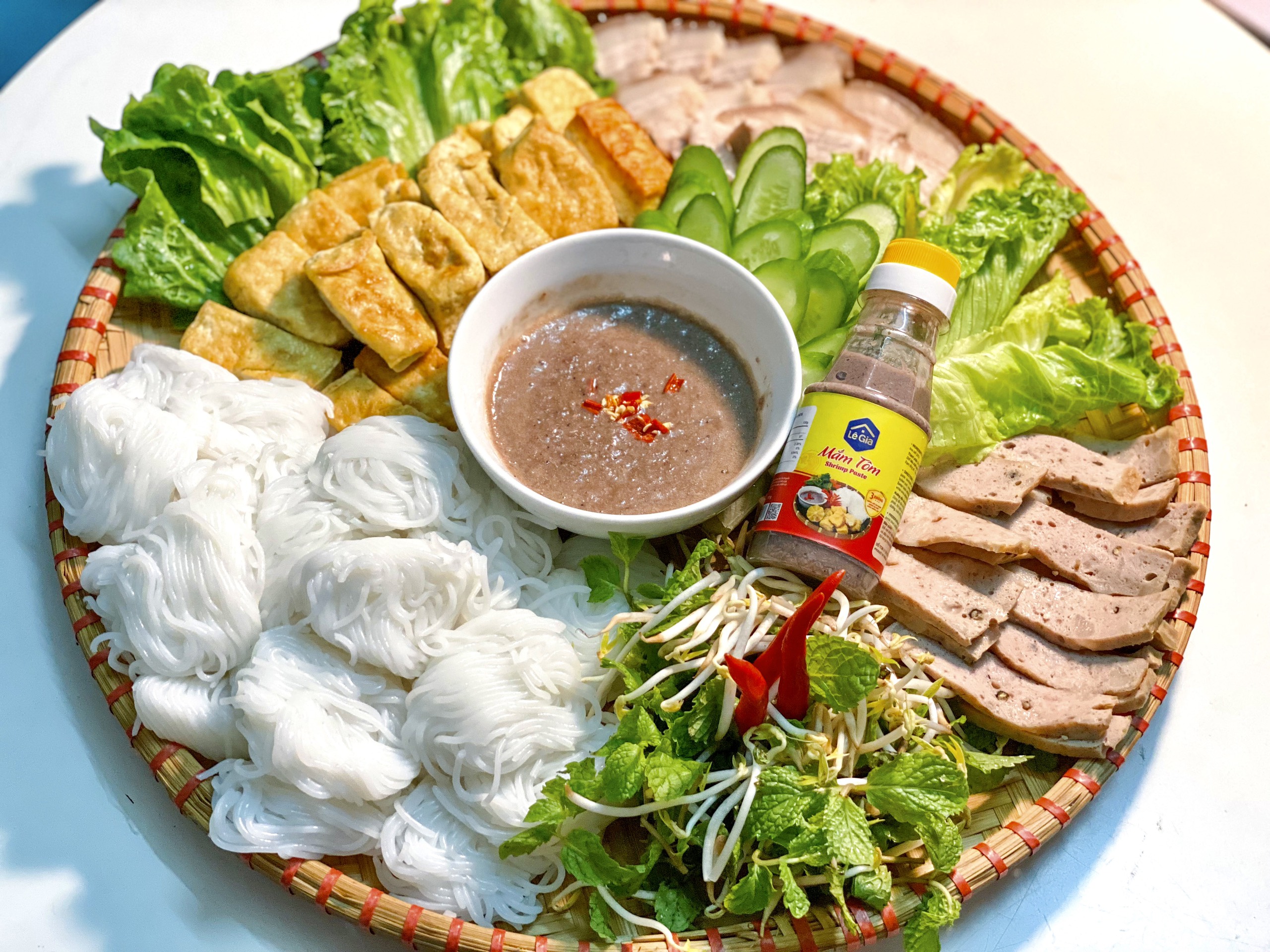 Mắm tôm  Lê Gia can 2L
