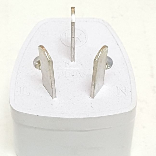 Phích cắm dẹp xéo 3 chân ra 3 lổ