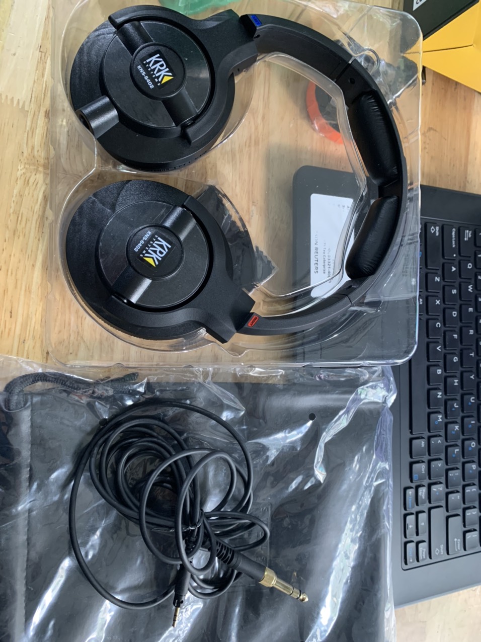 Tai Nghe Kiểm Âm KRK KNS 6402