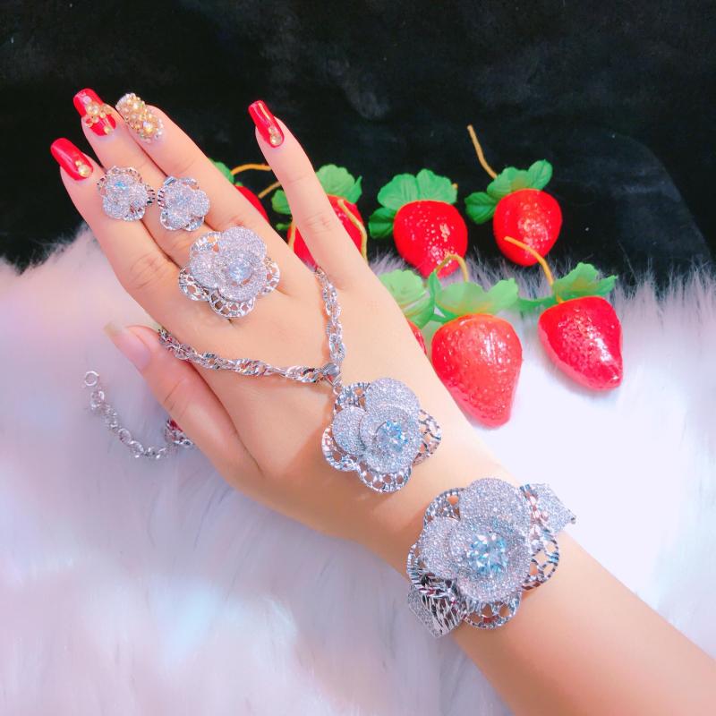 Bộ Trang Sức Cao Cấp, Hoa Cẩm chướng - Givishop - B40707139 , Bền Màu, Sáng Như Vàng Thật, Bạc Thật. Chất Liệu Bạc Thái, Không Đen, Không Ngứa - Thiết Kế Đi Tiệc, bộ trang sức bạc cao cấp, bộ trang sức bạc đẹp, bộ trang sức bạc Givi