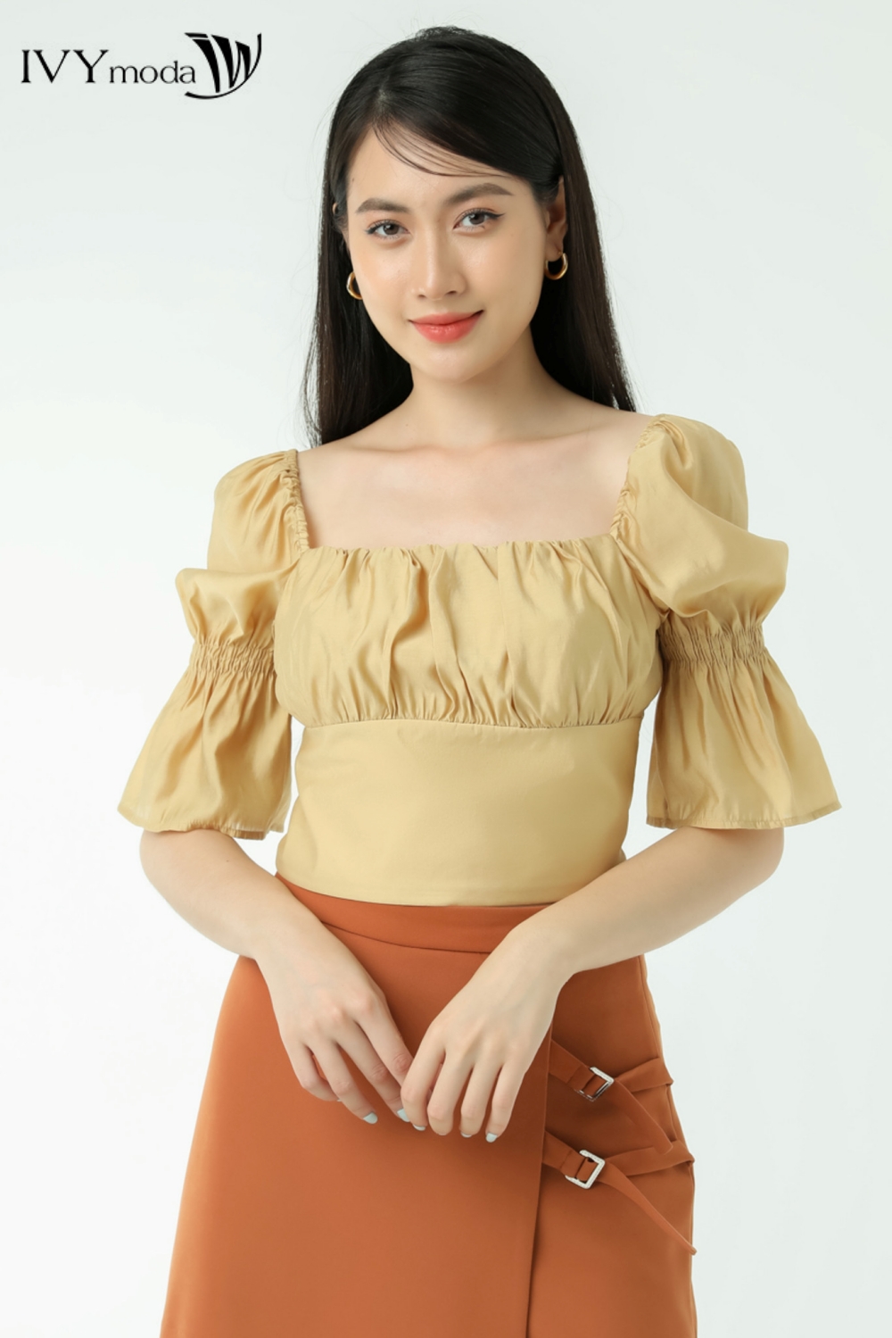 Áo Croptop nhún ngực IVY moda MS 16B9379