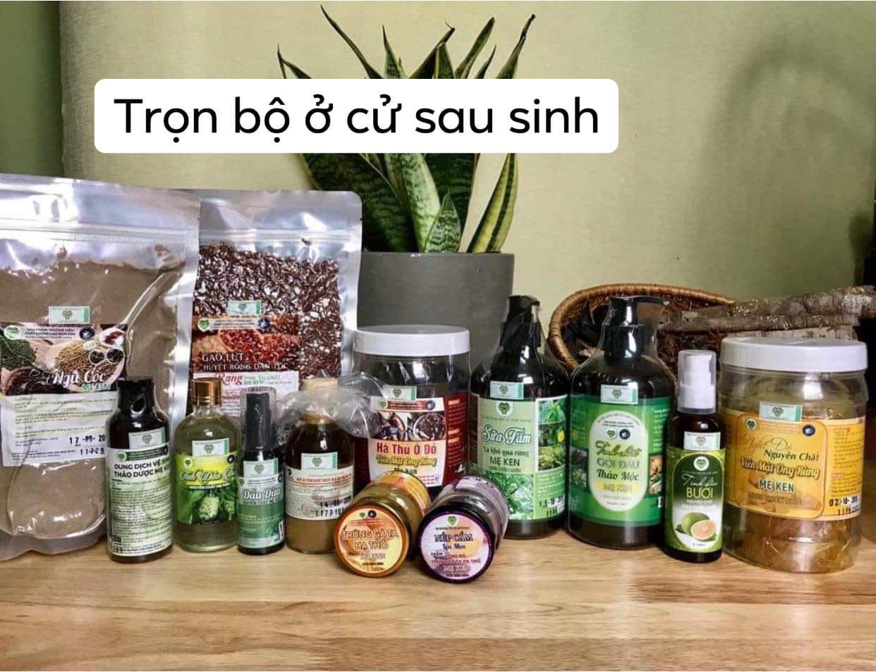 Mặt nạ tinh nghệ thu.ốc bắc hạ thổ mẹ Ken-100ml