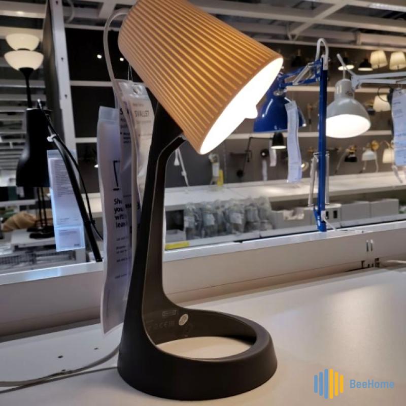 ĐÈN BÀN IKEA SVALLET