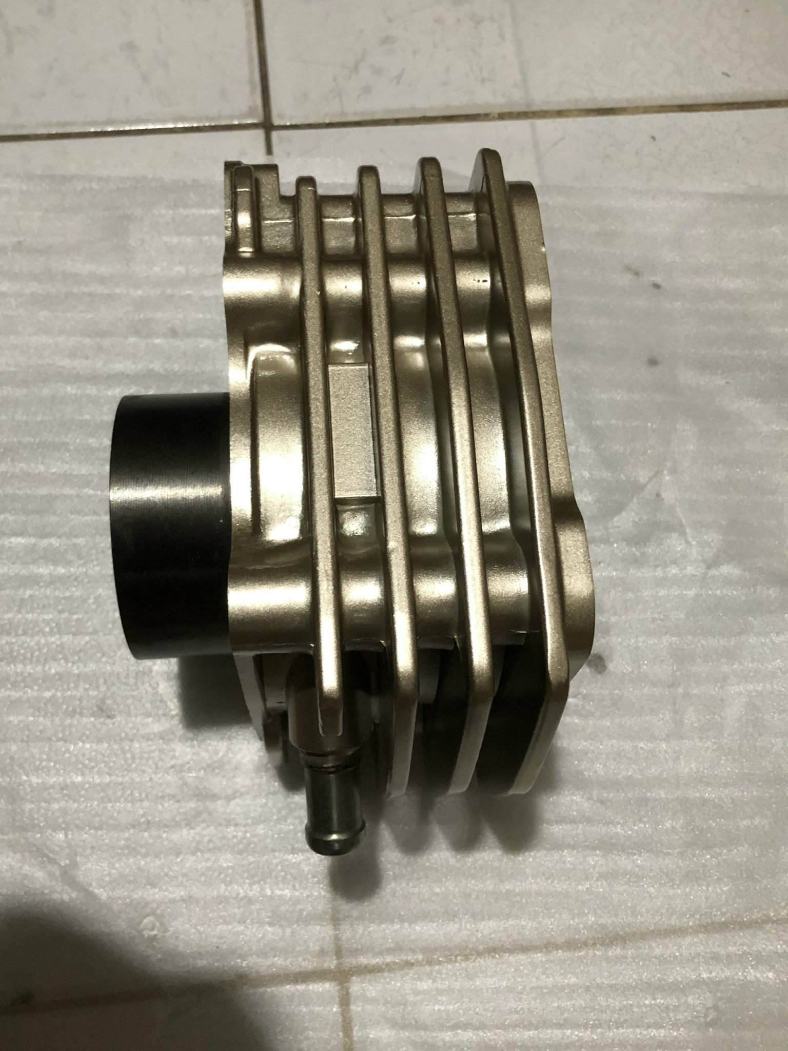 bộ nòng + piston bạc Yingxiang 250 gân (có tản nhiệt)