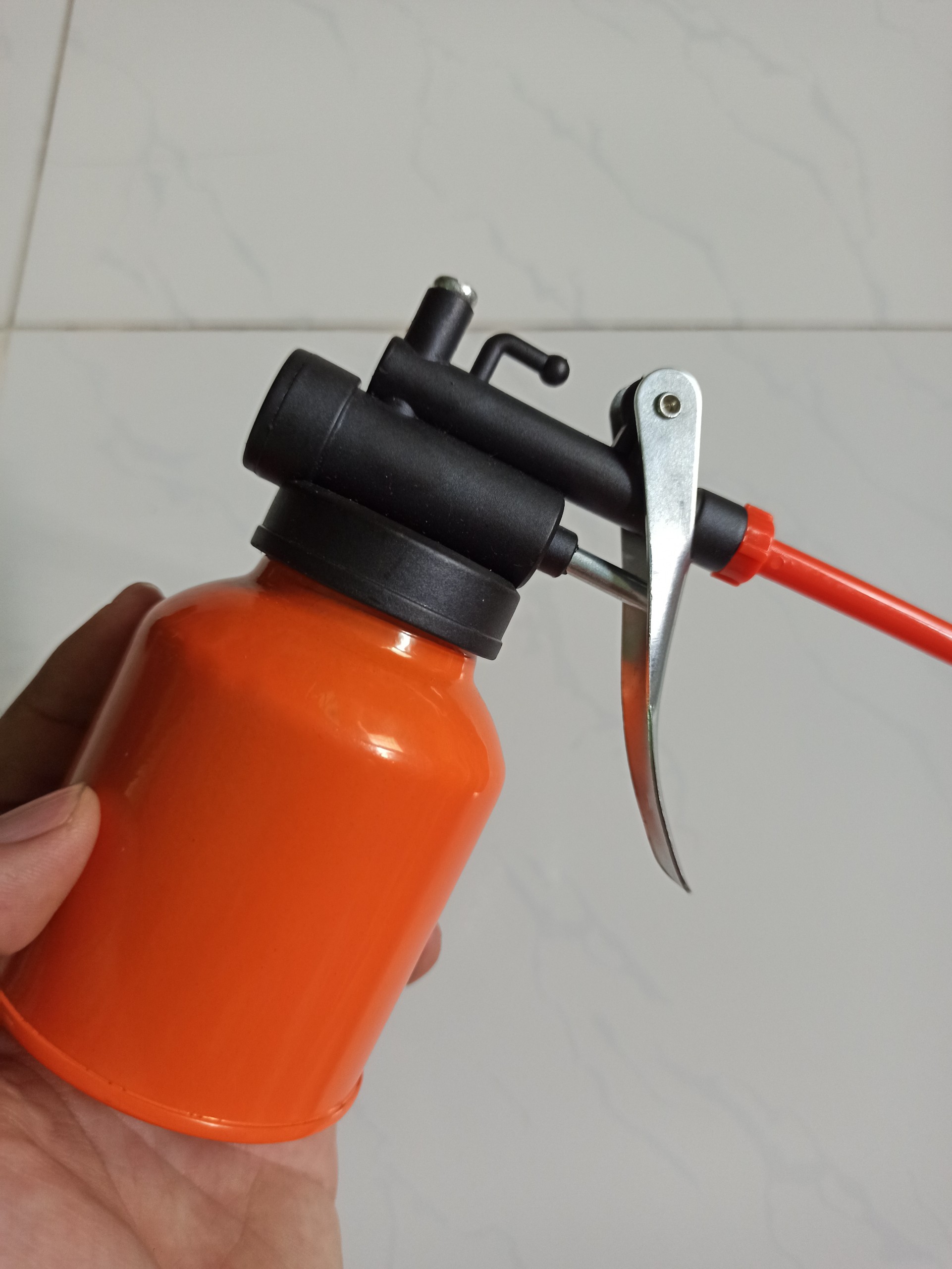 [HCM]bình bơm nhớt kapusi