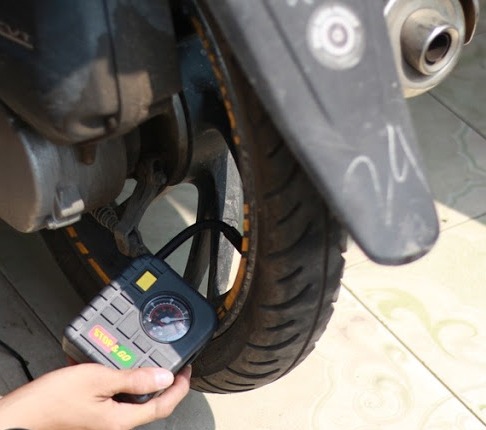 Bộ Bơm xe Stop & Go (Hàng Chính Hãng)