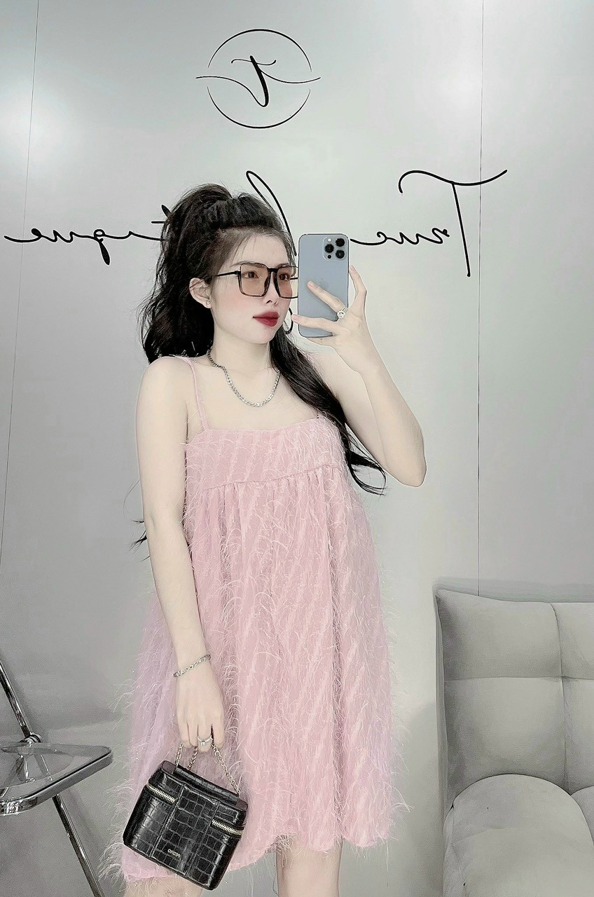 Đầm 2 dây lông vũ