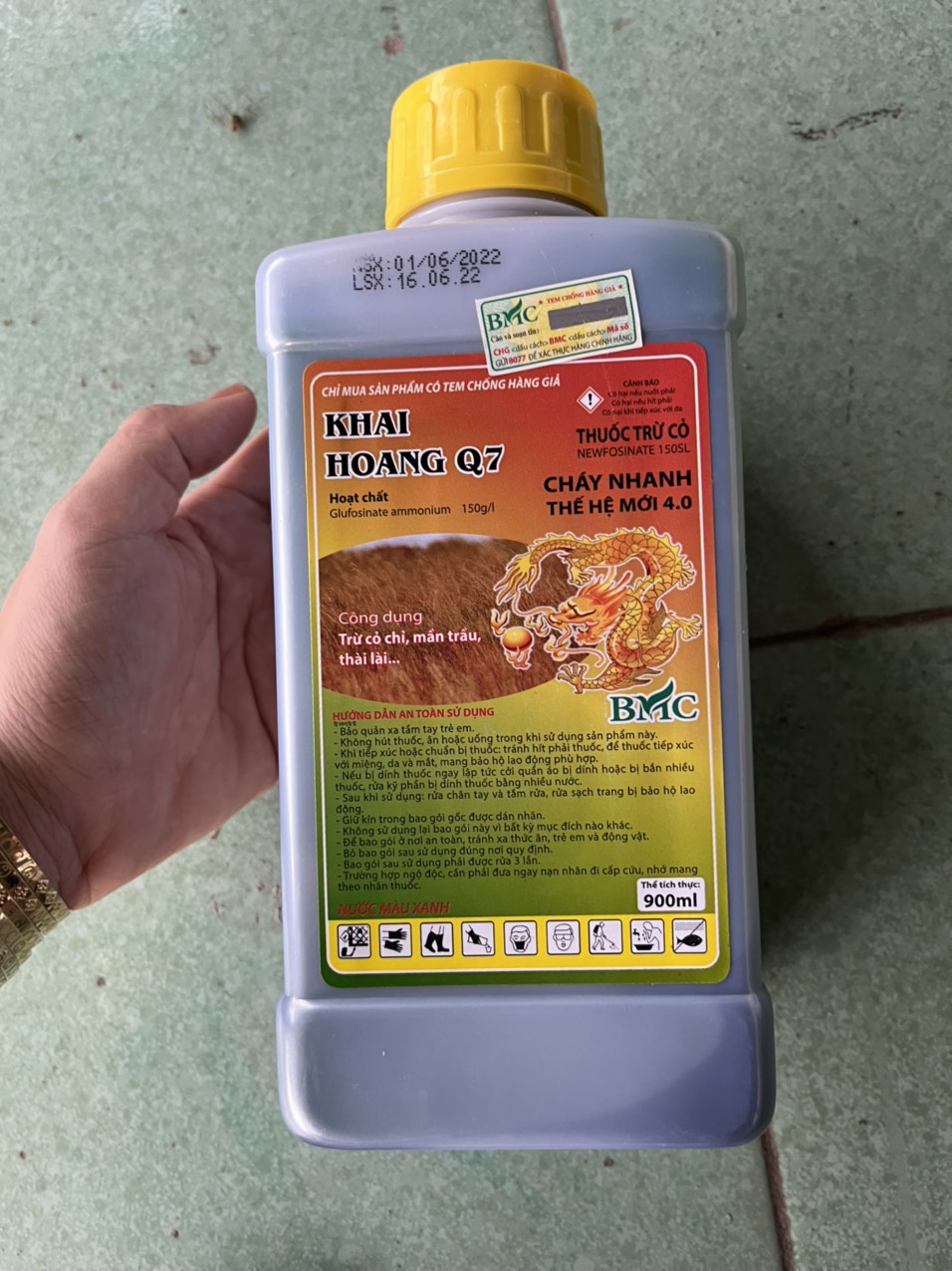 Combo 10chai duyệt cỏ q7 khâc tin của nhừng loại cỏ