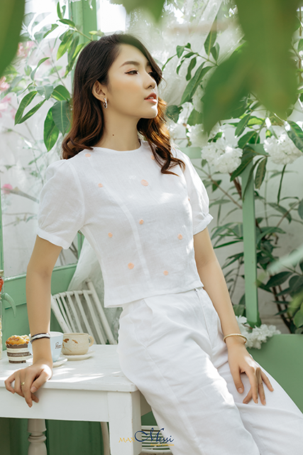 [HCM]Áo linen tay bồng LISA - MaxMessi